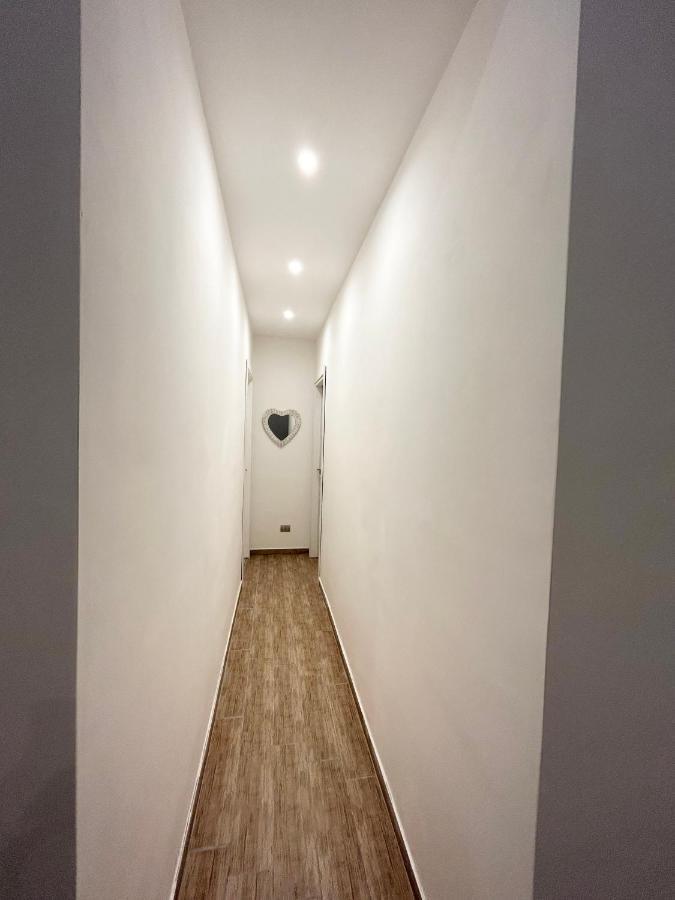 Отель Savastano House Duomo Неаполь Экстерьер фото