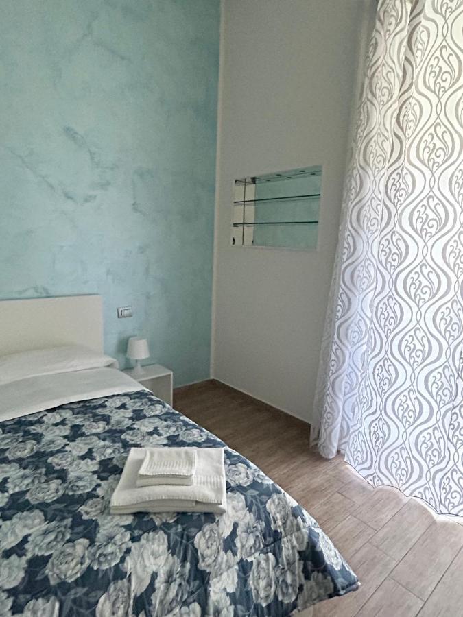 Отель Savastano House Duomo Неаполь Экстерьер фото